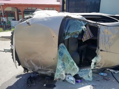 Erzurum'da Otomobil Takla Attı Açıklaması 1 Ölü, 4 Yaralı