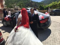 DÜĞÜN ARABASI - Evlenen Çiftlerin Düğün Arabası Belediyeden