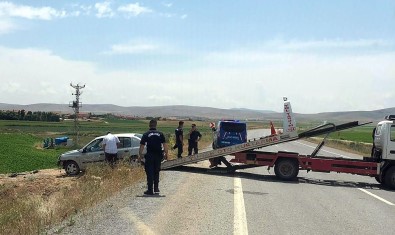 Konya'da Trafik Kazası Açıklaması 2 Yaralı