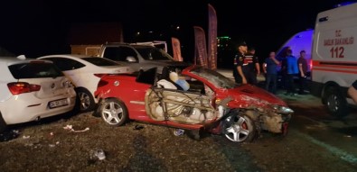 Rize'de Trafik Kazası Açıklaması 1 Ölü, 1 Ağır Yaralı