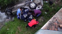 Tokat'ta Otomobil Dereye Uçtu Açıklaması 4 Yaralı