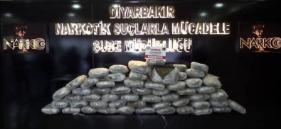 Diyarbakır'da Uyuşturucu Tacirlerine Büyük Darbe
