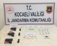 SİLAH KAÇAKÇILIĞI - Kocaeli'de Jandarma Ekiplerinden Uyuşturucu Tacirlerine Darbe