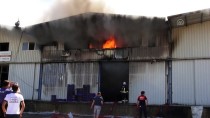 TOPTANCI HALİ - Muğla'da Hal Binasında Yangın