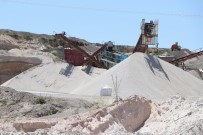 YÜKSEK ISI - Nevşehir'in Beyaz Altını Ponza'nın Dünya Rezervlerinin Yüzde 50'Si Türkiye'de
