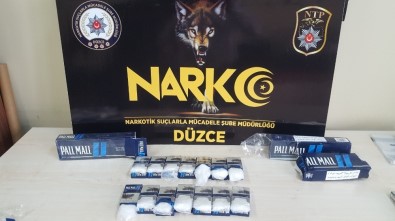Sigara Paketinin İçinden Uyuşturucu Çıktı