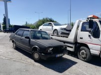 Talas Bulvarı'ndaki Kazada Otomobiller Büyük Hasar Gördü