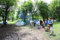İBRAHIM ŞAHIN - Yenice Ormanlarında Hem Kamp Yaptılar Hem De Doğa Eğitimi Aldılar