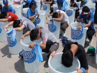 Çin'de Nefes Tutma Yarışması