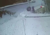 Çocuğa Kamyon Tekerleğinin Çarpmasının Yeni Görüntüleri Ortaya Çıktı