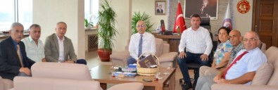 Gökçeada Belediye Başkanından Rektör Prof. Dr. Sedat Murat'a Ziyaret