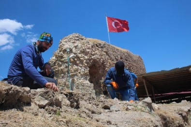 Harput Kalesi'nde yeni dönem kazıları başladı