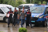 İSTANBUL YOLU - Kocaeli'de NATO Boru Hattından 2 Ton Yakıt Çalan 5 Kişi Yakalandı