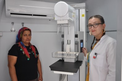 Tarsus'ta Ücretsiz Mobil Mamografi Aracı Görevine Başladı