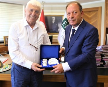 Türkiye Muhtarlar Federasyonundan Başkan Oprukçu'ya Ziyaret