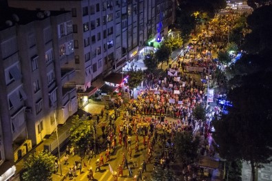 Edremit'te Binlerce Kişi Tek Yürek Oldu