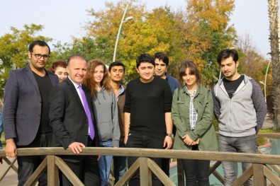 Öğrenciler Akdeniz Üniversitesi'nden Memnun