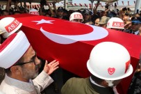 DAVUT GÜL - Şehit Uzman Onbaşı Son Yolculuğuna Uğurlandı
