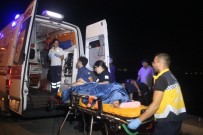 KAZLıÇEŞME - Zeytinburnu Sahilden Denize Atlayan Kadın Yaralandı