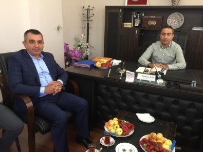 AK Parti'den, Doğanyol Ve Pütürge İlçelerine Ziyaret