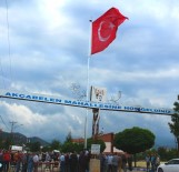 AKÇABELEN - Beyşehir'e Dev Türk Bayrağı