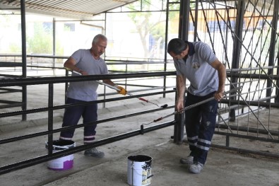 Efeler Belediyesi Hayvan Pazarı'nda Bakım Ve Onarım Çalışması Başlattı
