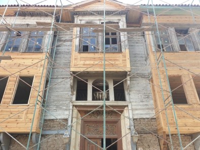 Havran'da Atatürk'e Kapılarını Açan Ev Restore Ediliyor