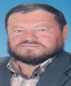 Traktörün Altında Kalan Sürücü Hayatını Kaybetti