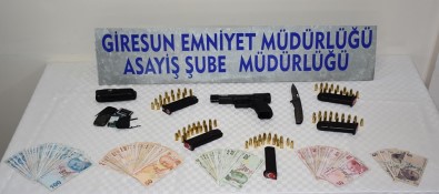 Cinayet Zanlısının Üzerinden Cephanelik Çıktı