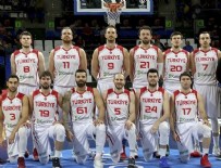 SLOVENYA - 12 dev adam Slovenya yolcusu