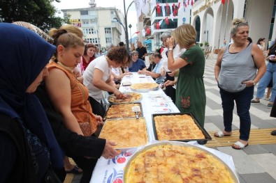 En Güzel Laz Böreği Yarışması Hopa'da Yapıldı