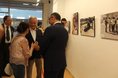 Gazeteci Kurtar Çakın'ın Objektifinden 45'İnci Yılında Kıbrıs' Sergisi