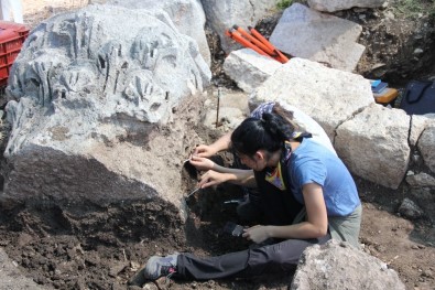 (Özel) 3 Bin 500 Yıllık Soli Pompeiopolis'te Kazı Çalışmaları Başladı