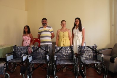 Tatile Gelen Aileden Engellilere Örnek Duyarlılık..