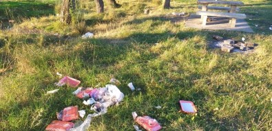 Tekirdağ'da Piknik Alanında Çöp Tepkisi