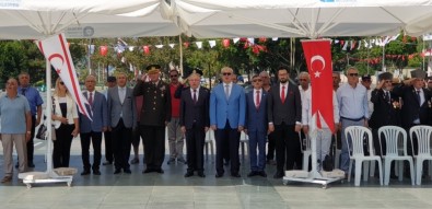Antalya'da, KKTC'nin Barış Ve Özgürlük Bayramı Kutlandı