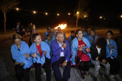 Başkan Büyükkılıç'tan Doğa Kampına Sürpriz Ziyaret