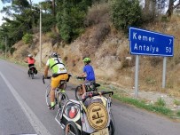 Pedal Çeviren 'Küçük 1 Aile' Antalya'ya Vardı Haberi