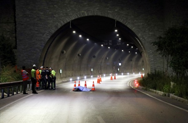 Tünel çıkışında feci kaza!