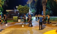 ALAADDIN KEYKUBAT - Alanya'da Sokak Ortasında Silahlı Kavga Açıklaması 1 Ölü