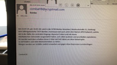 Almanya'da DİTİB Camisine E-Mail'le Bomba Tehdidi