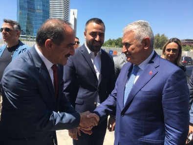 Binali Yıldırım, İzmir'de