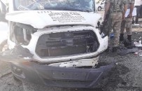 Bingöl'de Minibüs İle Otomobil Çarpıştı Açıklaması 1 Ölü, 13 Yaralı