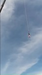 BALTıK DENIZI - Bungee Jumping Halatı Koptu, 30 Metreden Aşağı Düştü