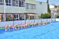 YAZ OKULLARI - Ceyhanlı Çocuklar Havuza Kavuştu