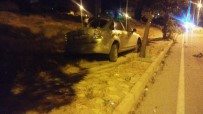 TAPU KADASTRO - Elazığ'da Trafik Kazası Açıklaması1 Ölü, 1 Yaralı