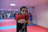 BRONZ MADALYA - Kick Boksçu Gizem'in Yeni Hedefi, Avrupa Şampiyonluğu