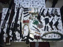 MERMİ - Konya'da Kafe Uygulamasında 10 Tane Silah Ele Geçirildi