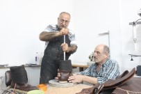 ÖZEL TASARIM - (Özel) Hollywood Kahramanlarının Ayakkabılarını Bursalı Usta Yapıyor