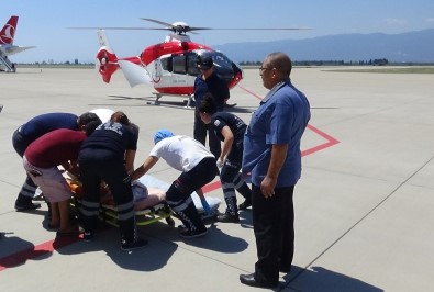 (Özel) Kaynayan Salça Kazanına Düşen Bebek Ambulans Helikopter İle Ankara'ya Sevk Edildi